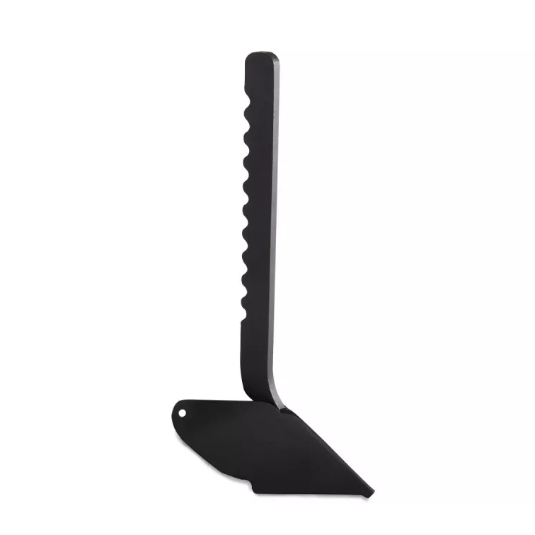 Earthing-up plough